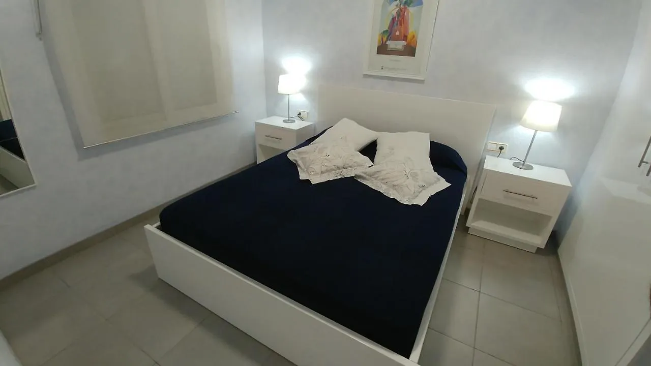 Appartement Apartament Oasis B3 Roses