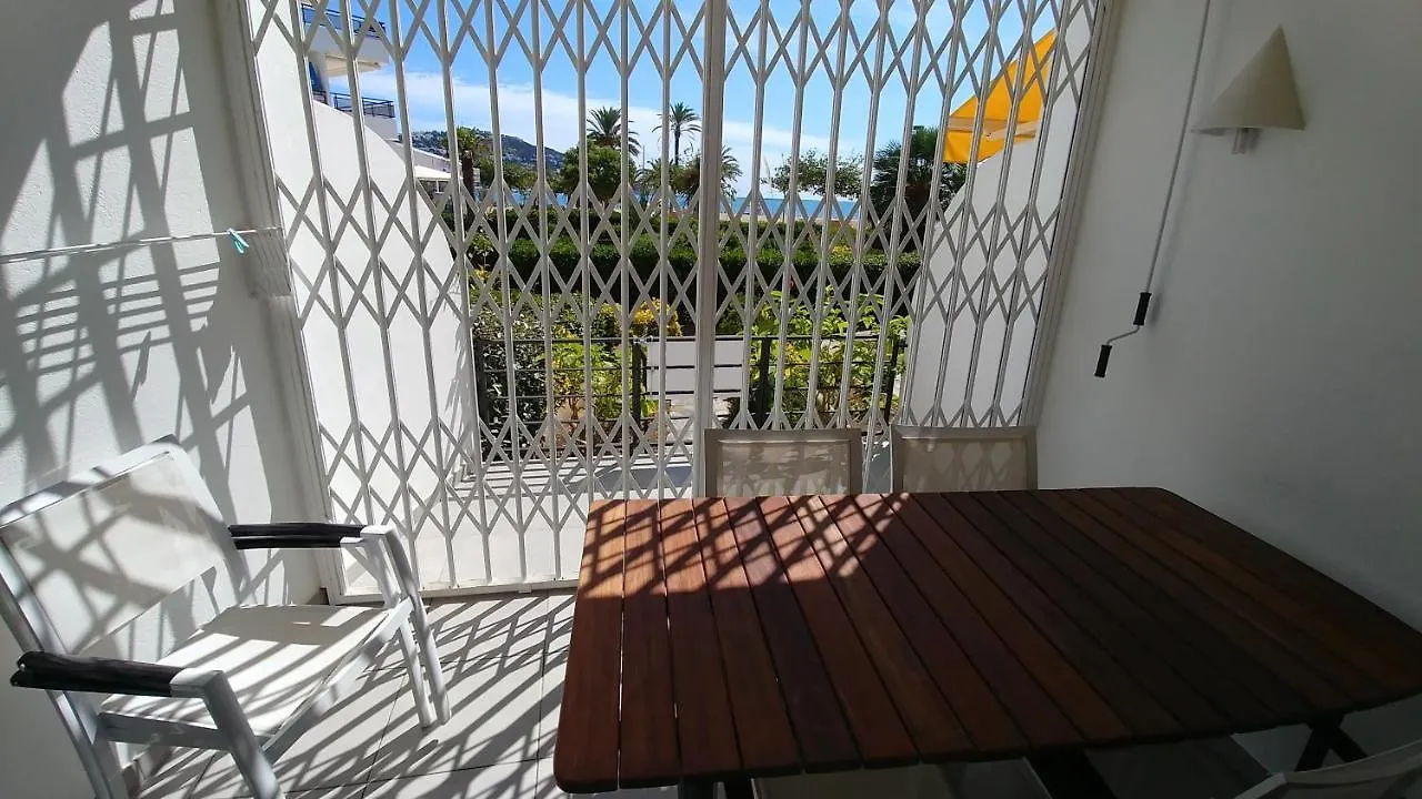 Apartament Oasis B3 Roses